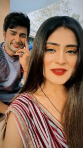 Vaishali Takkar Instagram - Ye boyfriends hi aise kyu hote hain 🥺 Aaj se sirf Pati 🥰😜🤣
@nishantsinghm_official 

#reels #reelsofinstagram #funnyvideos #memes #viral #trending