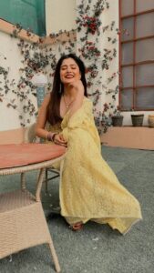 Vaishali Takkar Instagram - Grooving on this once again 🥰 

#reels #reelsofinstagram #punjabisongs #punjabi #trending #viral #gucci