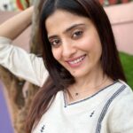Vaishali Takkar Instagram - Phool Banke Saja Main Raahwan Yaar Diyan .. 🍁