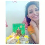 Vaishnavi Dhanraj Instagram – Ganpati bappa wishes you all a lifetime of Contentment 🌼 

|| ॐ गम गणपतये नमः || 

#ganpatibappamorya🙏😇