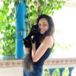 Vaishnavi Dhanraj Instagram - Shona-mama..kochi-babu.. Bundu-kali..shuntu-mamu.. God knows how many names I have given u😂 #baggi #mylove #iloveyouforinfinity