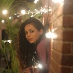 Vaishnavi Dhanraj Instagram – मझिया मना ज़रा सांग ना।

पाउली तुझ्या माझी या खूना।
तुझे धावने अन मला वेदना। 

#nightshoots