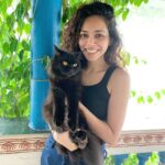 Vaishnavi Dhanraj Instagram – Shona-mama..kochi-babu.. 
Bundu-kali..shuntu-mamu.. 

God knows how many names I have given u😂 

#baggi #mylove #iloveyouforinfinity