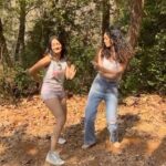 Vaishnavi Dhanraj Instagram - Better late than never🙈❤️ With my Fav @vaishnavidhanraj 💋 #tumtum #dancereels