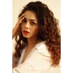 Vaishnavi Dhanraj Instagram – 💋💄 
 
Pro Tip: 

Wear a red lipstick when u you are  feeling down .. 
 
I practice what I preach 😜 

#iamnopreacher