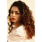 Vaishnavi Dhanraj Instagram – 💋💄 
 
Pro Tip: 

Wear a red lipstick when u you are  feeling down .. 
 
I practice what I preach 😜 

#iamnopreacher