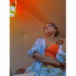 Veebha Anand Instagram - Seis belle à la fason🧡