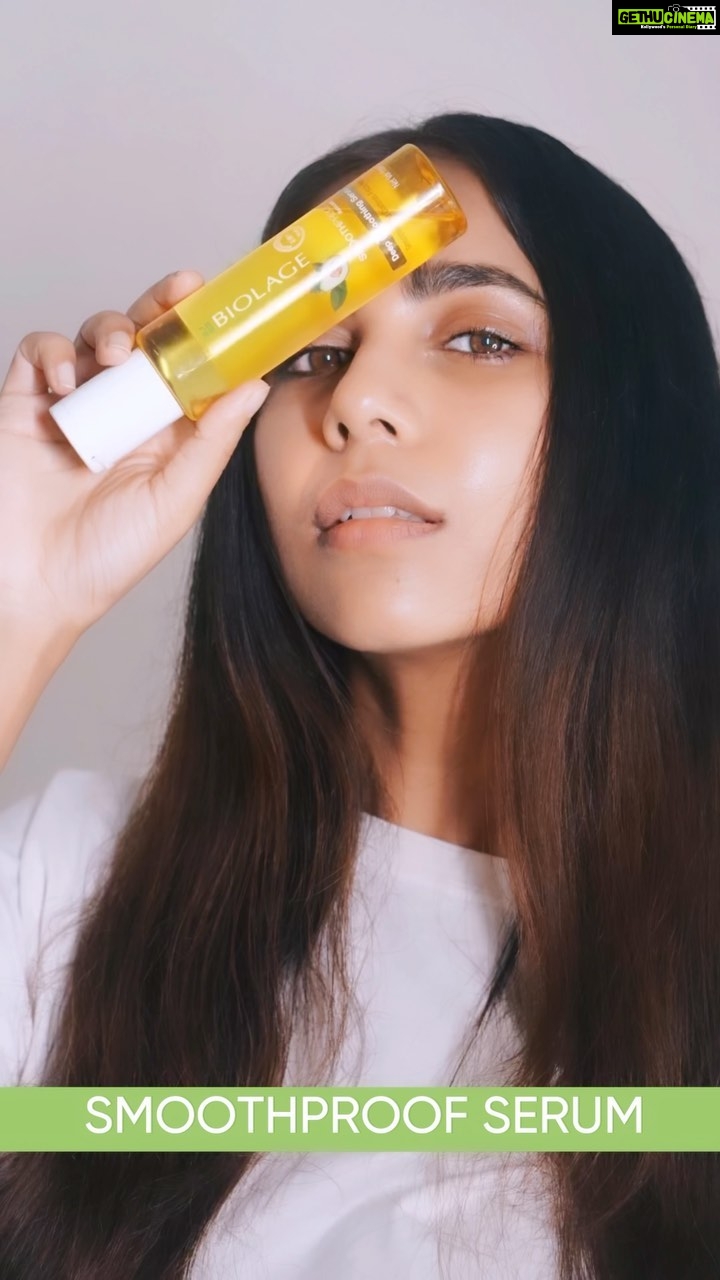 Veebha Anand Instagram - Get #AllSeasonFrizzControl in just 3 step Biolage SmoothProof Regime…!! 😃 . Apply the Biolage SmoothProof Shampoo followed by the SmoothProof Conditioner and finish the regime by applying the SmoothProof Serum..!! . 💚Shampoo for frizzy hair cleanses and controls frizz for manageability and smoothness..! 💚Conditioner detangles and de-frizzes hair while providing static control..! 💚Serum is enriched with Avocado and Grapeseed oil which helps get frizz free hair instantly! I loved how my hair has become so smooth and frizz free! You also should try the 3-step Biolage Deep Smoothing regime and say hello to manageable and smooth hair! Good for hair, good for you, good for the planet!😁 #Ad #BiolageSmoothProofSerum #NatureInspiredProfessionalCare #BiolagePartner #AllSeasonFrizzControl #Biolage #BiolageIndia #MatrixOptiCare #MatrixIndia @biolage 😊