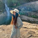 Veebha Anand Instagram – कहीं किसी जगह✨✨