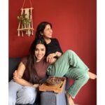 Veebha Anand Instagram - It’s your birthday!!!! 🎂🍷✨✨✨ प्यार प्यार and ढेर सारा प्यार और बहोत सारा प्यार😂♥️♥️ @preeti_chaudharyy #bffbirthday #prebirthday