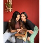 Veebha Anand Instagram - It’s your birthday!!!! 🎂🍷✨✨✨ प्यार प्यार and ढेर सारा प्यार और बहोत सारा प्यार😂♥️♥️ @preeti_chaudharyy #bffbirthday #prebirthday