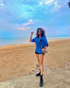 Vindhya Tiwari Instagram - Hey 👋💙