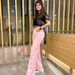 Vindhya Tiwari Instagram - I love unexpected plans that happen out of nowhere 💕#takelifeasitcomestoyou Mumbai - मुंबई
