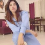 Vindhya Tiwari Instagram - Baby steps towards dancing after recovering from covid…couldn’t resist becoz I love these supercool track suit @blamblack_clothing @silverbell.networks 🦋#happyvalentinesday