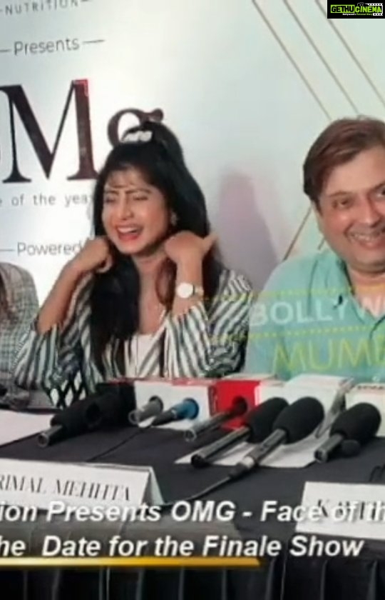 Vindhya Tiwari Instagram - Omg face of the year 2021❤ Extremely honoured to be a part of this prestigious talent hunt as jury !! Talents from different cities of India 🇮🇳 Finale 13th dec !! @omg.foy @parimalmehhta Garrison Bistro