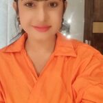 Vindhya Tiwari Instagram – Lo kar diya aj ka live share 🙈
The longestttt bye ever 🤣
U all r so cuteeeeee 🤗❤
#live 
#interactions 
#okbye Mumbai, Maharashtra