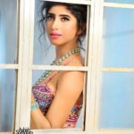 Vindhya Tiwari Instagram - Can’t get over this look 🙈💕Can u ?? 📸 @ashishsom @manassomphotography Mumbai, Maharashtra