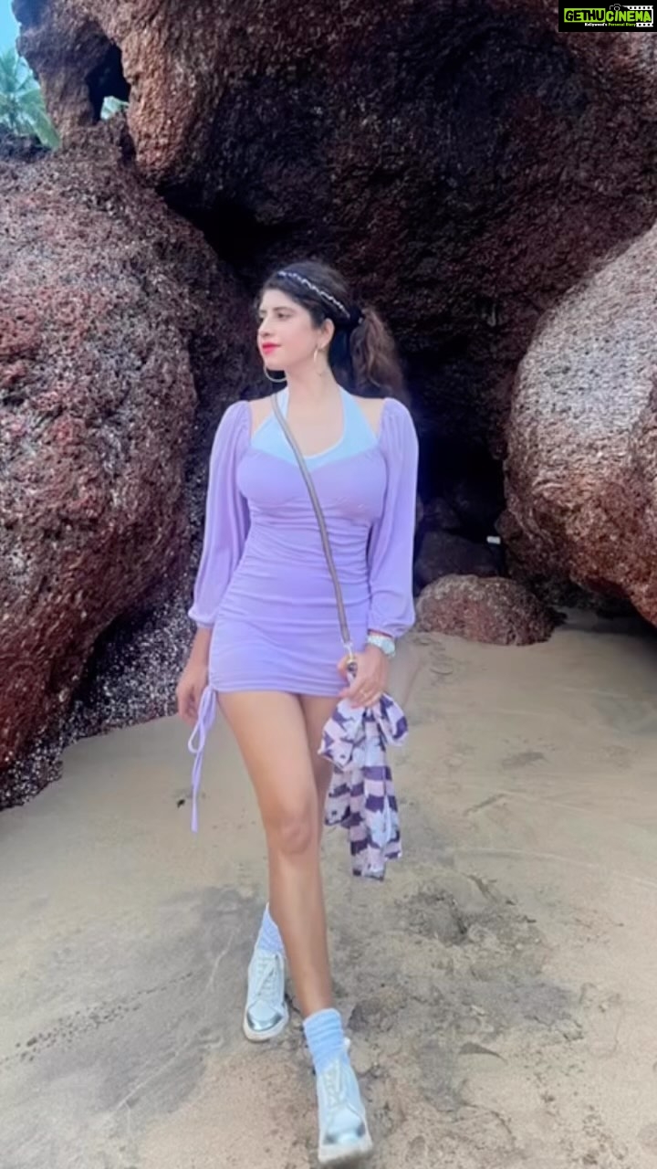 Vindhya Tiwari Instagram - Today’s sunset @thecapegoa #blissful #serene 🌅