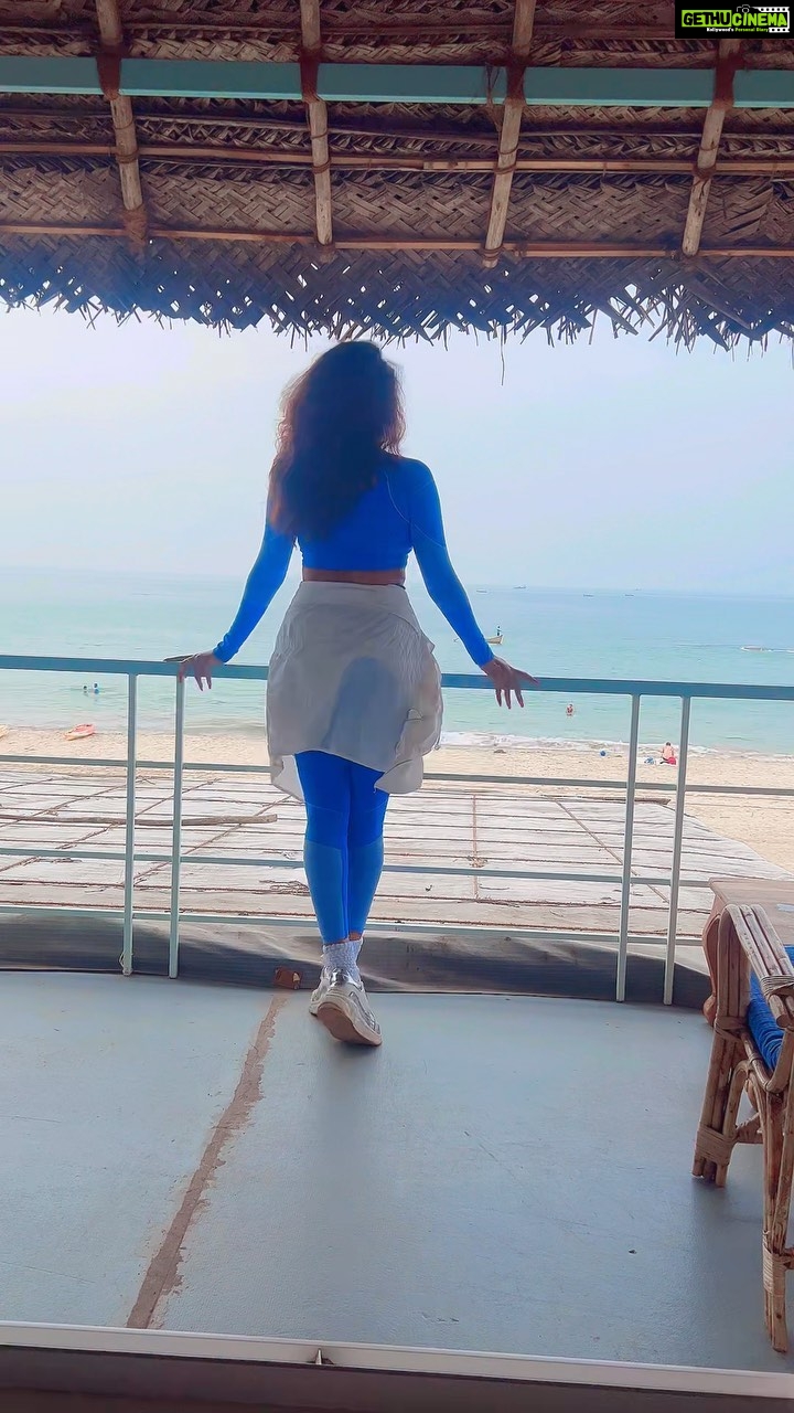 Vindhya Tiwari Instagram - 👋 Heyyyy checked in @agondacottages_ with mummy @reetatiwari0762 💙 #agondacottages #goa #southgoa #lovinglife !!