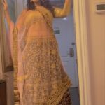Vindhya Tiwari Instagram - Navratri Event in Nagpur City -Smooth ,Beautiful n filled with pure love just like this transition ❤️ Managed @tamanna_events_official @aasifkhan @sarveshdubey Mua @fara.charm Stylist n designer @agarwalsushma_ Tuli Imperial Hotel