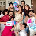 Vinny Arora Instagram - #babydhoopar had the warmest, sweetest, love filled sunday with aunts & uncles who couldn’t make it to our baby shower, hence decided to bring the baby shower home ♥️ Thank you just isn’t enough to express the joy we felt yesterday, the yummy food, fun games, all the lovely gifts & warmest energy 🥰 Going to say it anyway, thank you @iridhidogra @iakshaydogra @sakshi0801 @sanayairani @itsmohitsehgal @hegdeg Pashmin & Barun , happy to have you guys ♥️♥️♥️