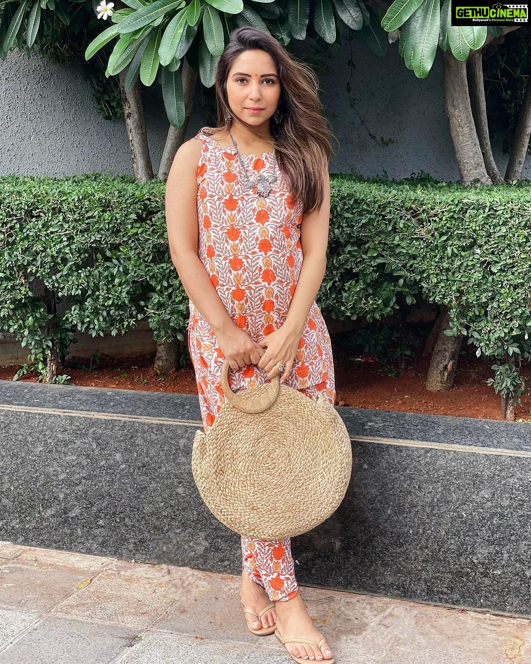 Vinny Arora Instagram - More than what you see 🦁