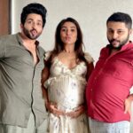 Vinny Arora Instagram - #babydhoopar had the warmest, sweetest, love filled sunday with aunts & uncles who couldn’t make it to our baby shower, hence decided to bring the baby shower home ♥️ Thank you just isn’t enough to express the joy we felt yesterday, the yummy food, fun games, all the lovely gifts & warmest energy 🥰 Going to say it anyway, thank you @iridhidogra @iakshaydogra @sakshi0801 @sanayairani @itsmohitsehgal @hegdeg Pashmin & Barun , happy to have you guys ♥️♥️♥️