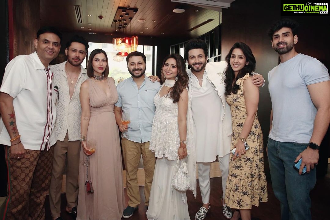 Vinny Arora Instagram - This is Us ♥️🧿 #babydhoopar