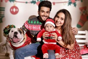 Vinny Arora Instagram - Christmas Card 2022 ❤️🧿