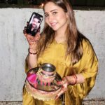 Vinny Arora Instagram - Karwachauth ‘22 #couplephoto 😆♥️