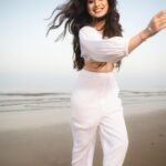 Vrushika Mehta Instagram - Hansti rahe tu hansti rahe Hayaa ki laali khilti rahe 🌸 . HAPPY SUNDAY 🌼 Which picture did you like the most? Also sunday ke kya plans? PS: This gives me more of a saathiya vibe.💕 photography: @deepak_das_photography Outfit: @yourstrulysummer.in Styled by: @ananyaarora2013 Assisted by: @__hitankshi Mua: @johar_khan786 Concept: @theboltpr
