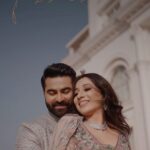 Vrushika Mehta Instagram - 11.12.2022 🧿♾️❤️ . . Shot by: @themadeinheaven & @sapariyavivek Wearing: @asopalav #love #lovestory #engagement #engaged💍 #rabhdivrushyy ❤️