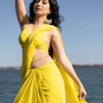 Vrushika Mehta Instagram - Saree ke fall sa 💛 So what’s your favourite colour? . Photography: @thakkar.jay_3 #photooftheday #instagood #vrushikamehta