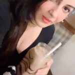 Yamini Malhotra Instagram - Guess what am I drinking ?? Do you wanna try this ??