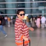 Yamini Malhotra Instagram - Guess where am I 🛫 . #airport #airportdiaries #airportstyle #airportlook #airportfashion #airportoutfit #airportvibes #delhiairport #terminal3 #t3 #igiairport #coordset #coordsetstyle #travelvlog #travelvibes #travelreels #traveldubai #delhiblogger #gurgaonblogger #indianblogger #dubaiblogger Delhi Airport Terminal 3