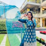 Yamini Malhotra Instagram - Hawa mein udhta jaye 💙 . #suit #shararasuit #sharara #suitstyle #indian #indiangirls #indianwear #indiantraditionalwear #indianfashionblogger #indianfashionblog #traditionalwear #delhifashionblogger #delhifashionblog #gurgaonfashionblogger #gurgaonblogger #gurgaonbloggers #worldmark Gurugram