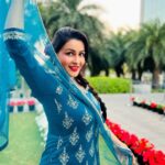 Yamini Malhotra Instagram - Hawa mein udhta jaye 💙 . #suit #shararasuit #sharara #suitstyle #indian #indiangirls #indianwear #indiantraditionalwear #indianfashionblogger #indianfashionblog #traditionalwear #delhifashionblogger #delhifashionblog #gurgaonfashionblogger #gurgaonblogger #gurgaonbloggers #worldmark Gurugram