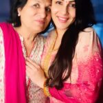 Yamini Malhotra Instagram - Happy Birthday Mrs Malhotra ❤️🎉🎈Happy Birthday Mommy 😍😘 . #mommy #mommydaughter #mom #mommy #momlove #mommysbirthday #birthday #birthdaygirl #birthdaywishes #momandme #momfashion #momma