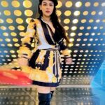 Yamini Malhotra Instagram - Happy New Year my Sweet People 😍 Kaise celebrate kiya ?? Aaj kya kar rahe ?? . #happynewyear #happy #pathaan #humeintolootliya #newyear #newyear2022 #byebye2022 #welcome2023 #newyear2023 #versace #versacedress #fashion #fashionblogger #gurgaon #gurgaonblogger #gurgaonnightlife #gurgaongirls #gurgaonfoodblogger #delhiblogger #delhiinfluencer
