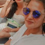 Yukti Kapoor Instagram – Girls like to sway…or not…i donno 🫣😆🥳

#justforfun #goofy #crazy #trending #instareels