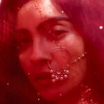 Yukti Kapoor Instagram - ये लाल इश्क 💋 📸 @deepali_td_official