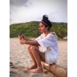 Yukti Kapoor Instagram - सुकून भरे पल ! #takemeaway 🌅 #yk #yuktiikapoor #takemeback #metime 💕