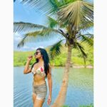 Yukti Kapoor Instagram – Vacation flashback! 🌴😚

Take me back to the beach please, to those moments , to all the fun 🥺🎉

#vacation