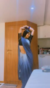Yukti Kapoor Instagram - Flaunting my Indian ambiance in a saree. 😉 #reels #reelsinstagram #regram #reelitfeelit #trending #saree #indianfashion