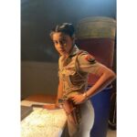 Yukti Kapoor Instagram - Karishma Singh 💪 & my personal love for left profile 🤭☺️ #nofilter #toobrighttohandle #actorslife #maddamsir @sonysab #10pm