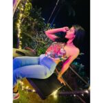 Yukti Kapoor Instagram – I’ve got a lot to be grateful for… 
#thankyouuniverse ♥️
Goodbye 2021 Hello 2022 🧿🥳🥰

#nye2022 #unforgettable #night #memoriesforlife #nofilter