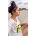 Yukti Kapoor Instagram – सुकून भरे पल ! #takemeaway 🌅

#yk #yuktiikapoor #takemeback #metime 💕