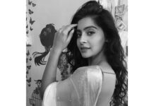 Yukti Kapoor Instagram - किसी नज़र को तेरा इंतज़ार आज भी हैं Caption by my Pucchhppaaa @sonalijnaik 💋🌹 #yk #yuktiikapoor