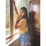 Yukti Kapoor Instagram - 💝 “Mere Sath” is releasing on this 6th August #staytuned 🧿☺️ @nicks_kukreja_official @hot_cup_entertainment Styled by @saumyaa__22_ MUA @anushkatiwarekar_mua #musicvideo #actorslife