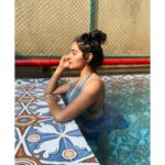 Yukti Kapoor Instagram - I will always love blue 🦋 New vlog out Link in bio ! 🧿